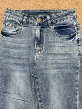VIP High-Rise Light Blue Women's Jeans